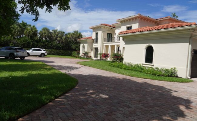 Naples FLorida Pressure Wash and Seal A